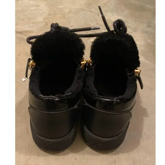 Authentic Giuseppe Zanotti Sneakers with Gold Plate and Fur (Size 35, US5) - Picture 2 of 7